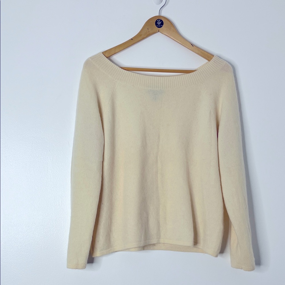 Charter club scoopneck cashmere sweater size extra large‎